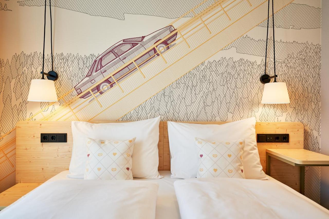 Mcdreams Hotel อินโกลชตัดต์ ภายนอก รูปภาพ