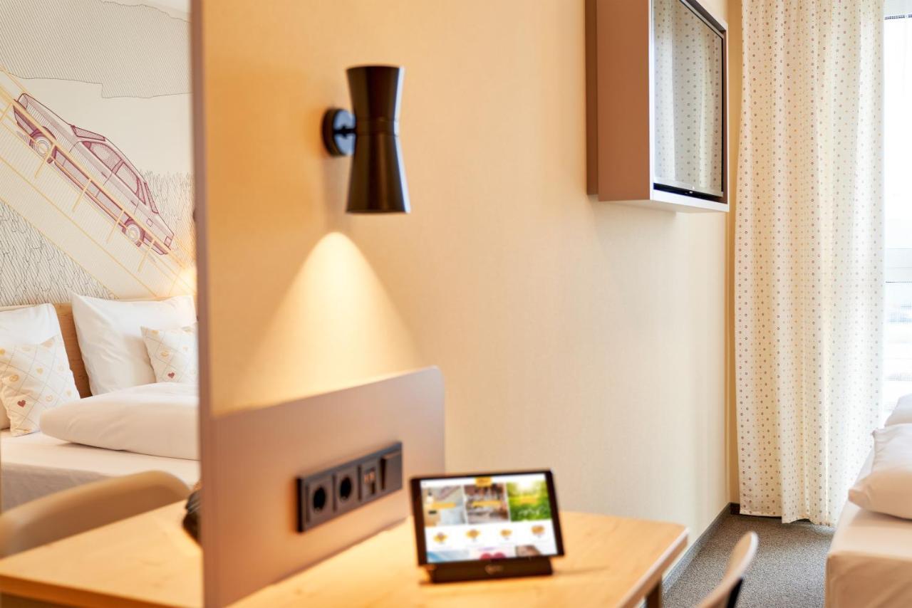 Mcdreams Hotel อินโกลชตัดต์ ภายนอก รูปภาพ