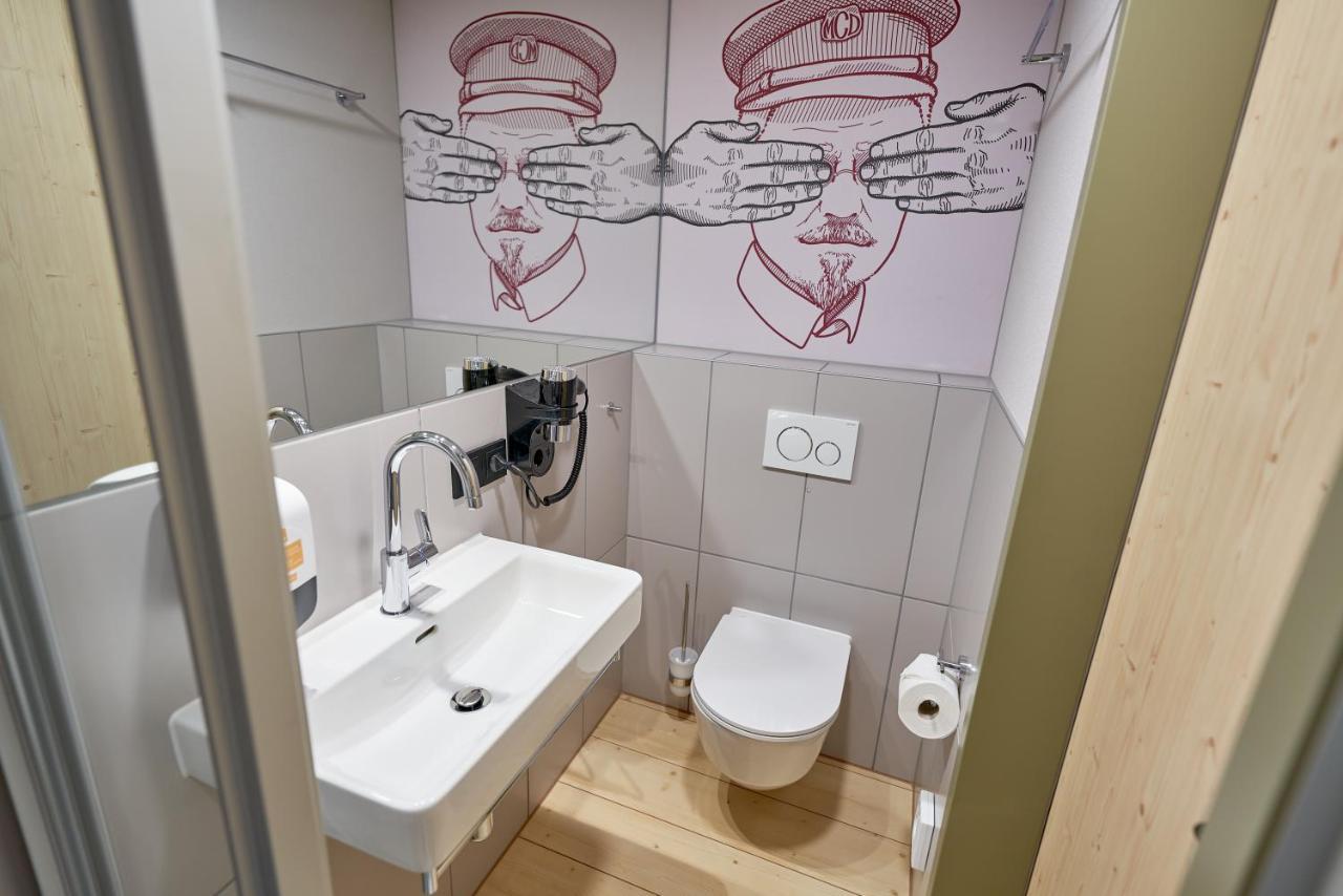 Mcdreams Hotel อินโกลชตัดต์ ภายนอก รูปภาพ